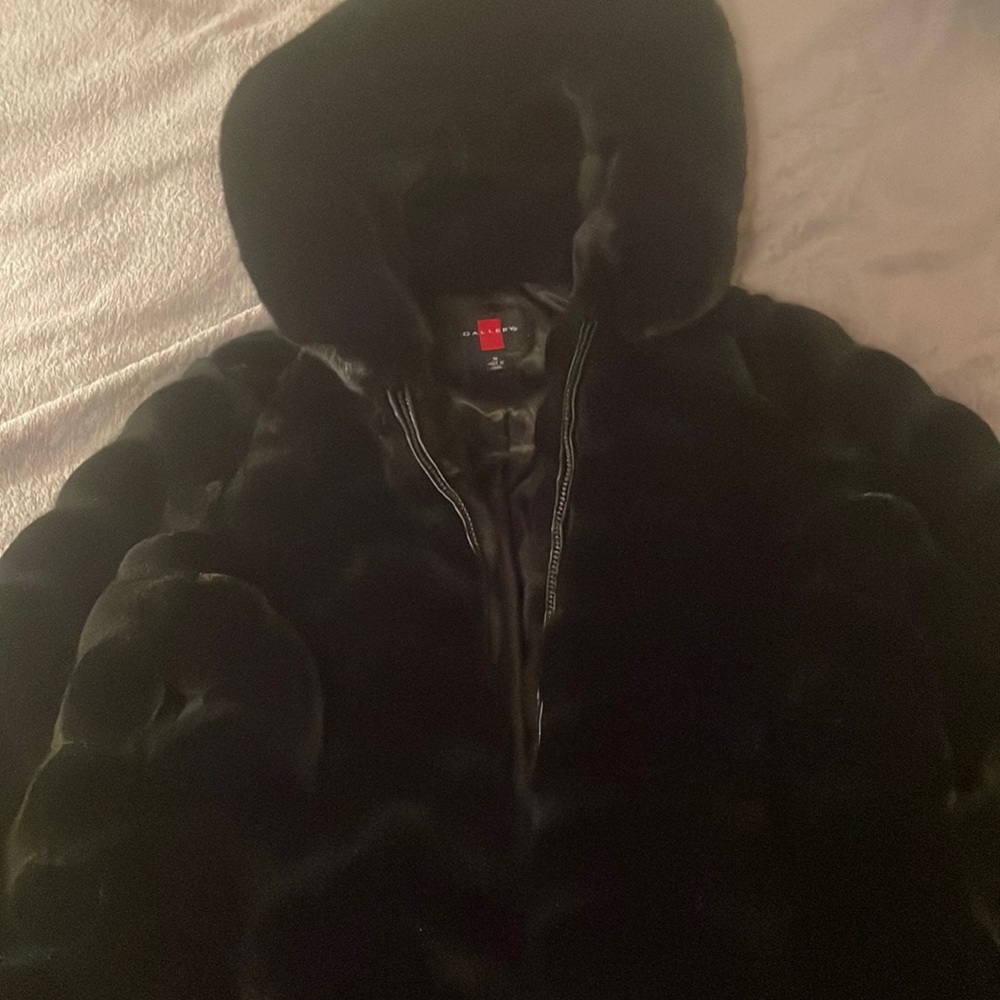 Women's Gallery Hooded Faux-Fur Walker Jacket